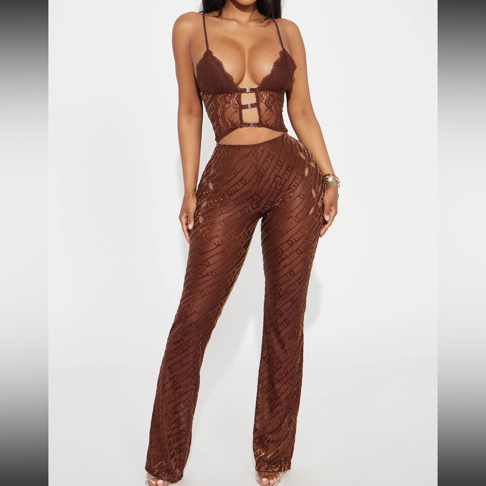 NWT Elegant Brown Lace Pant set